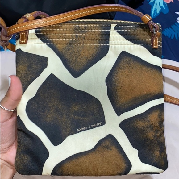 Giraffe print Dooney and Bourke satchel - Picture 6 of 6